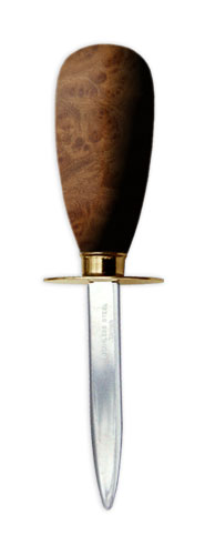 K gentleman's oyster knife, with 3 inch stainless steal blade, brass crown and shield and a oak wood handle