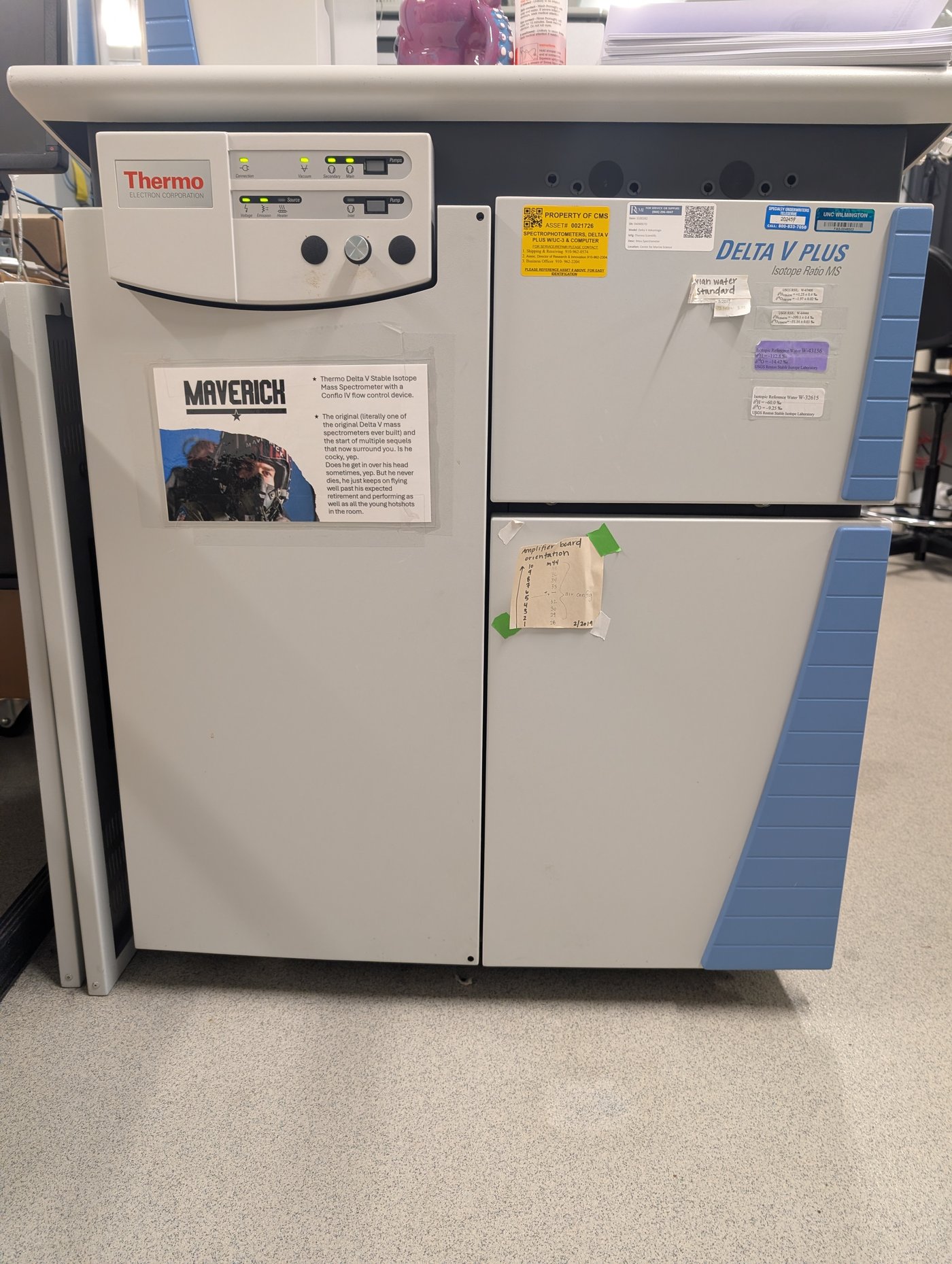 Maverick mass spectrometer